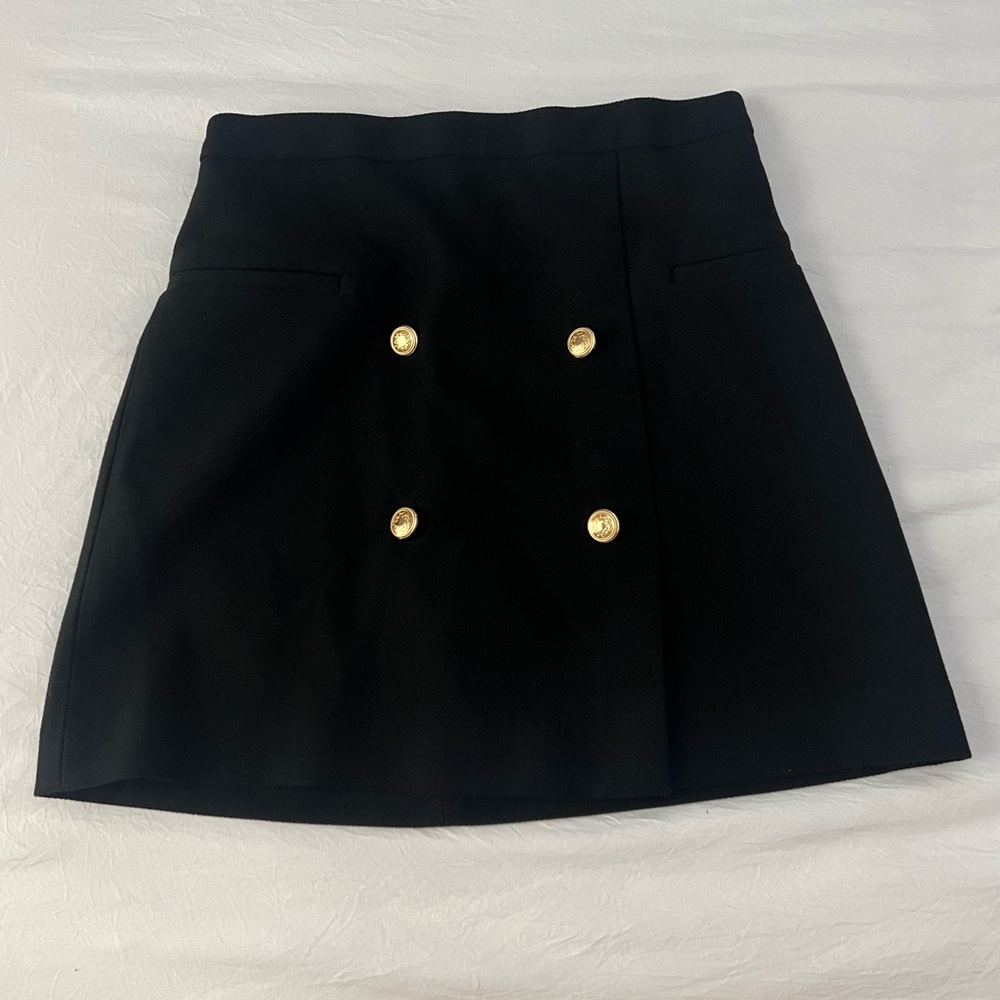 H&M Black Button Skirt